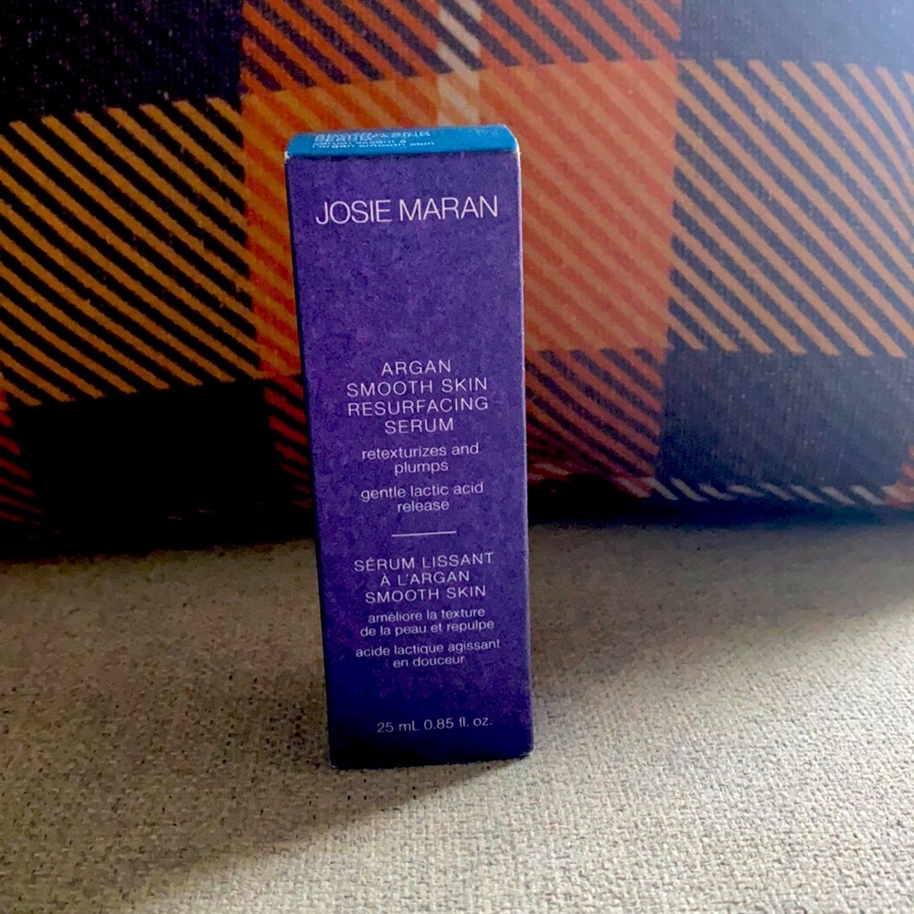 Josie Maran Argan Smooth Skin Resurfacing Serum
